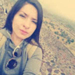 Meet your Posher, Itzel